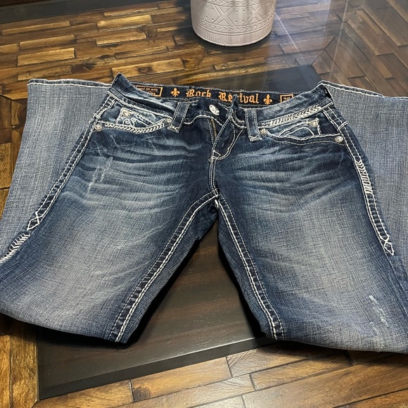 Rock Revival Women’s Sasha Light Wash Boot/Cut Denim Jeans Size 26 - Picture 5 of 12